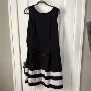 Taylor Black and White Sleeveless A-Line Mini Dress